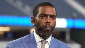 pro-football-hall-famer-randy-moss-reveals-cancer.jpg