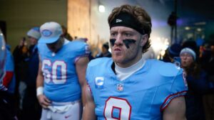 titans-levis-makes-major-career-decision-amid.jpg