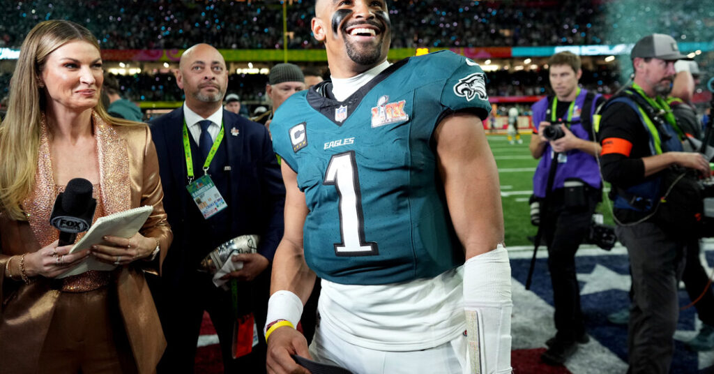 09sb-photo-stack-20-facebookJumbo.jpg