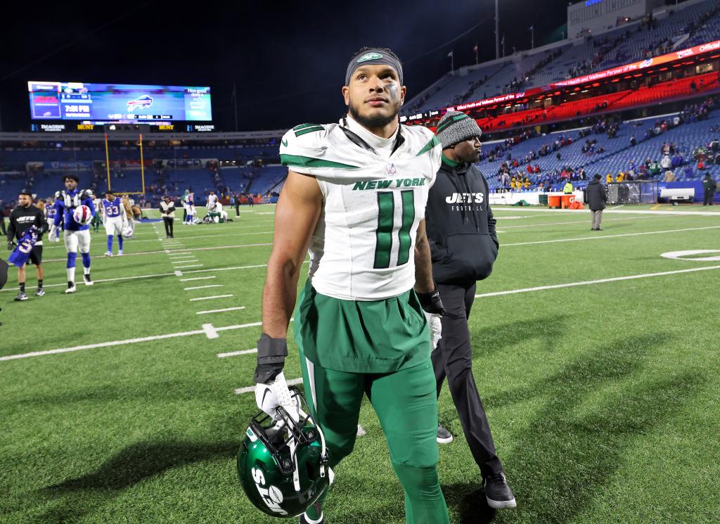 new-york-jets-vs-buffalo-72609889.jpg