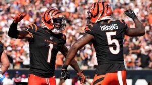 JaMarr-Chase-and-Tee-Higgins-pic.jpg