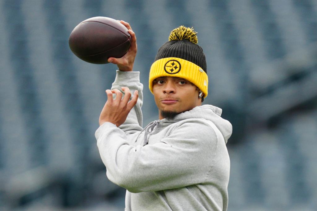 Justin-Fields-1.jpg