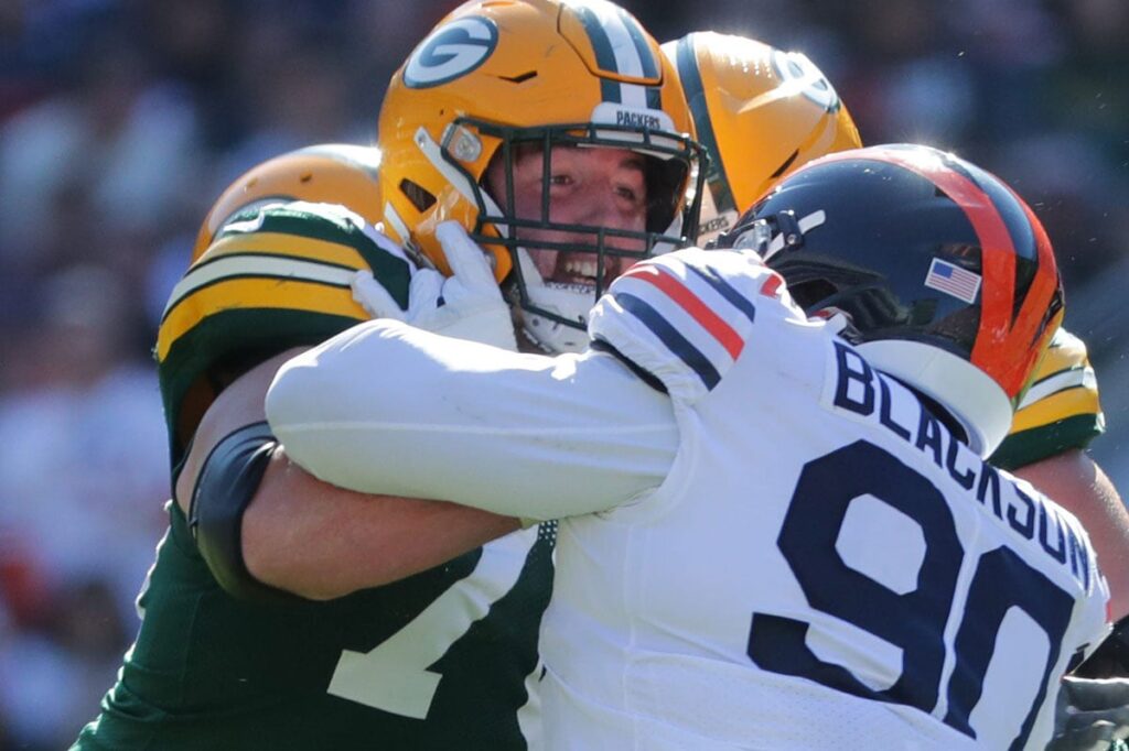Newman-Royce-Packers-Bears-block.jpg