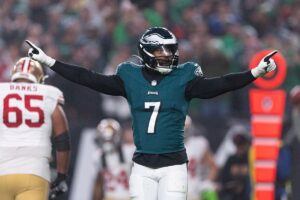 Reddick-Haason-Eagles-celebrate.jpg