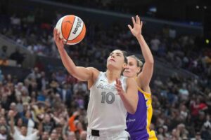 kelsey-plum-net-worth-wnba-contract-sparks-players-salary-1024x683.jpg