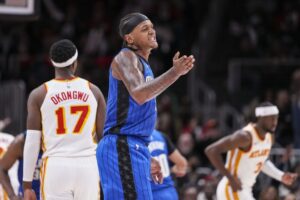 nba-fans-riot-magic-lose-vs-raptors-despite-paolo-banchero-41-point-1024x683.jpg