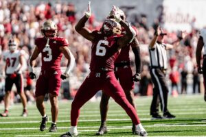 Ezeiruaku-Donovan-Boston-College-maroon-celebrate.jpg