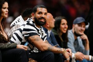 drake-wins-1m-bet-timberwolves-beat-lebron-lakers-1024x683.jpg