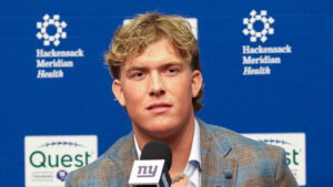 giants-brian-daboll-joe-schoen-rush-jaxson-dart.jpg