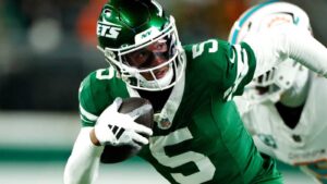 jets-three-players-build-around-as-new-era-begins.jpg