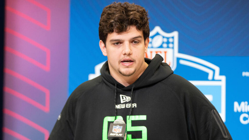 patriots-know-player-picking-4-overall.jpg