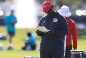 Bowles-Todd-Bucs-camp-orange-hat-sheet.jpg