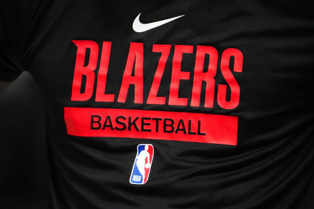 blazers-projected-to-land-march-madness-standout-2025-nba-draft-1024x683.jpg