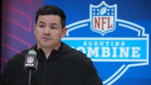 nfl-insider-expands-on-seahawks-start-rookie.jpg