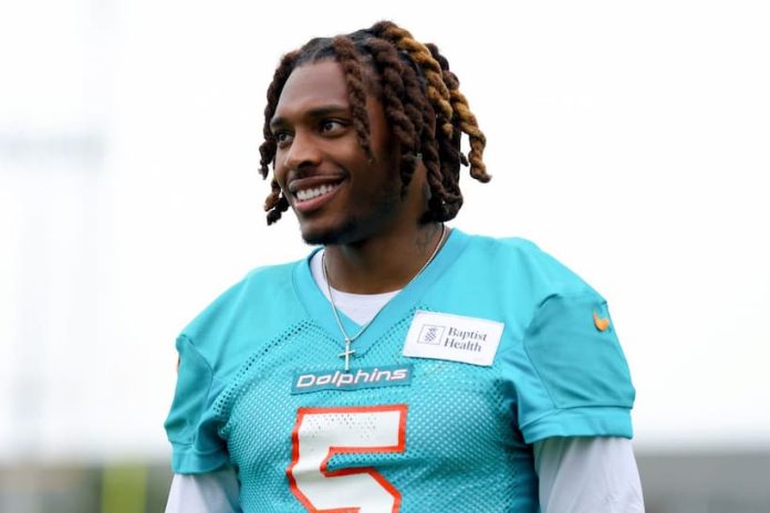 Jalen-Ramsey-Dolphins-pic.jpg