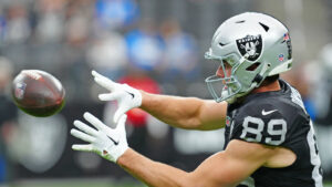 nightmare-matchup-raiders-te-brock-bowers-earns.jpg