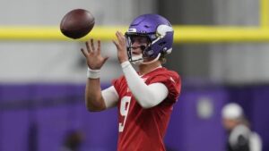 J.J.-McCarthy-Vikings-pic.jpg