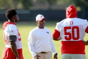 Strong-Charlie-Calijah-Kancey-Vita-Vea-Bucs-camp-talk.jpg