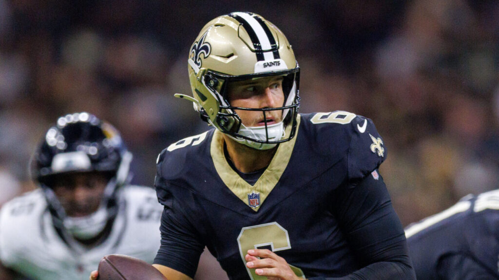 saints-qb-picture-remains-unclear-end-preseason.jpg