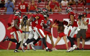 tampa-bay-buccaneers-players-scaled.jpg