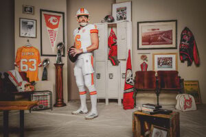 Mayfield-Baker-Bucs-1976-throwback.jpg