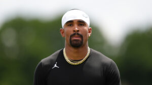 eagles-teammates-share-jalen-hurts-changed-super.jpg