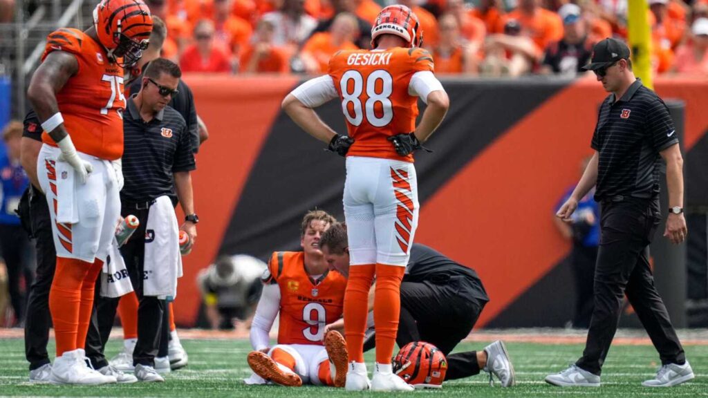 joe-burrow-injury-highlights-big-bengals-issue.jpg
