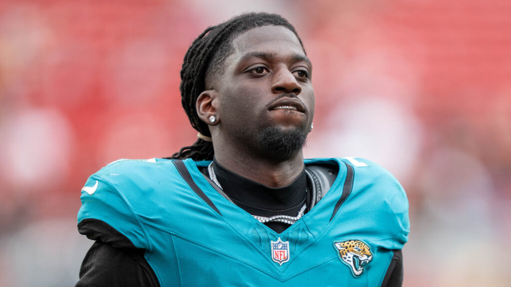 jaguars-wr-hits-another-setback-ruled-inactive.jpg